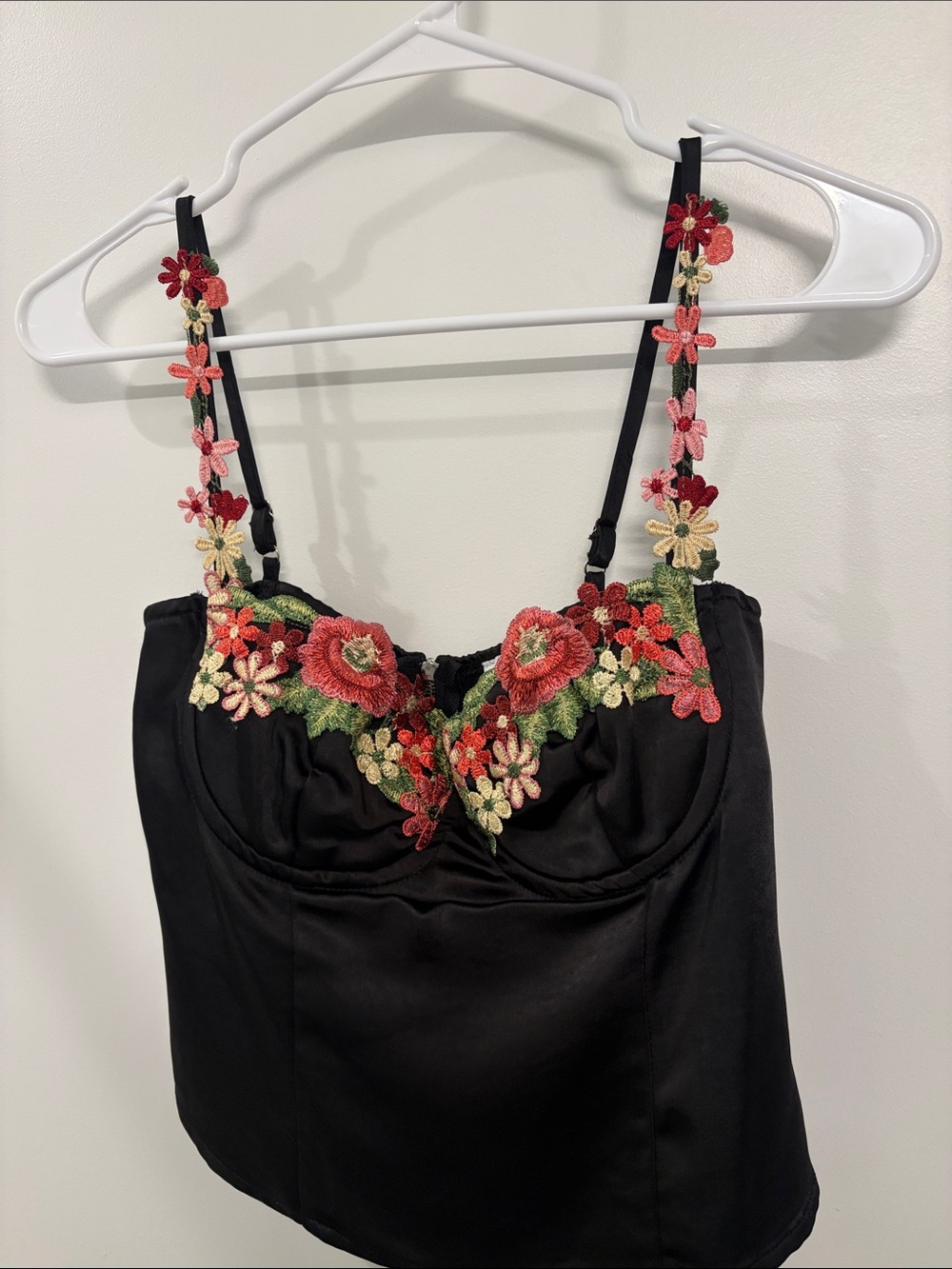 Princess Polly “enchante to meet you” top